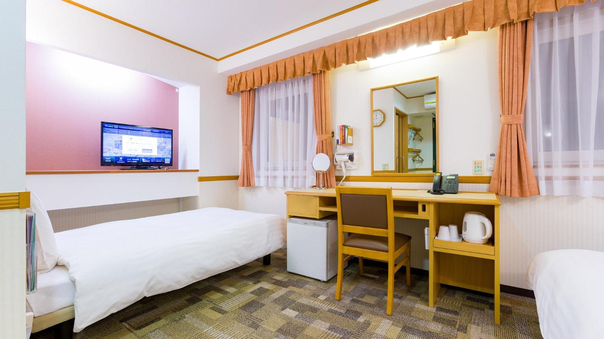 Toyoko Inn Hirosaki Ekimae Room photo